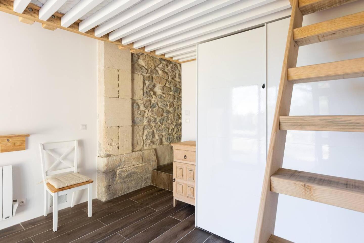 Mas Provencal De 120M2 En Camargue, Avec Piscine Et Parking Inclus, Ideal Pour Des Vacances 아흘르 외부 사진